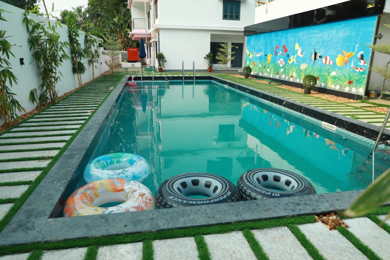 Achoos Residency Tiruvalla Exterior foto